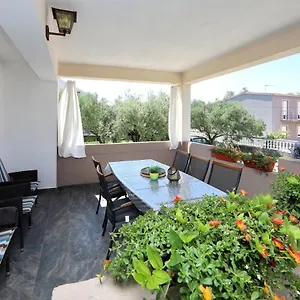 apartment-jakov-bibinje.hotelinzadar.com/