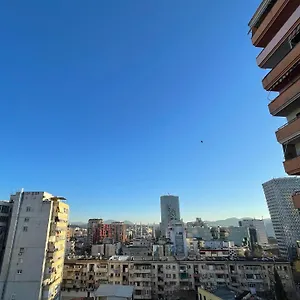 Easy Peasy - 9th Floor View Downtown Apartment Tirana
